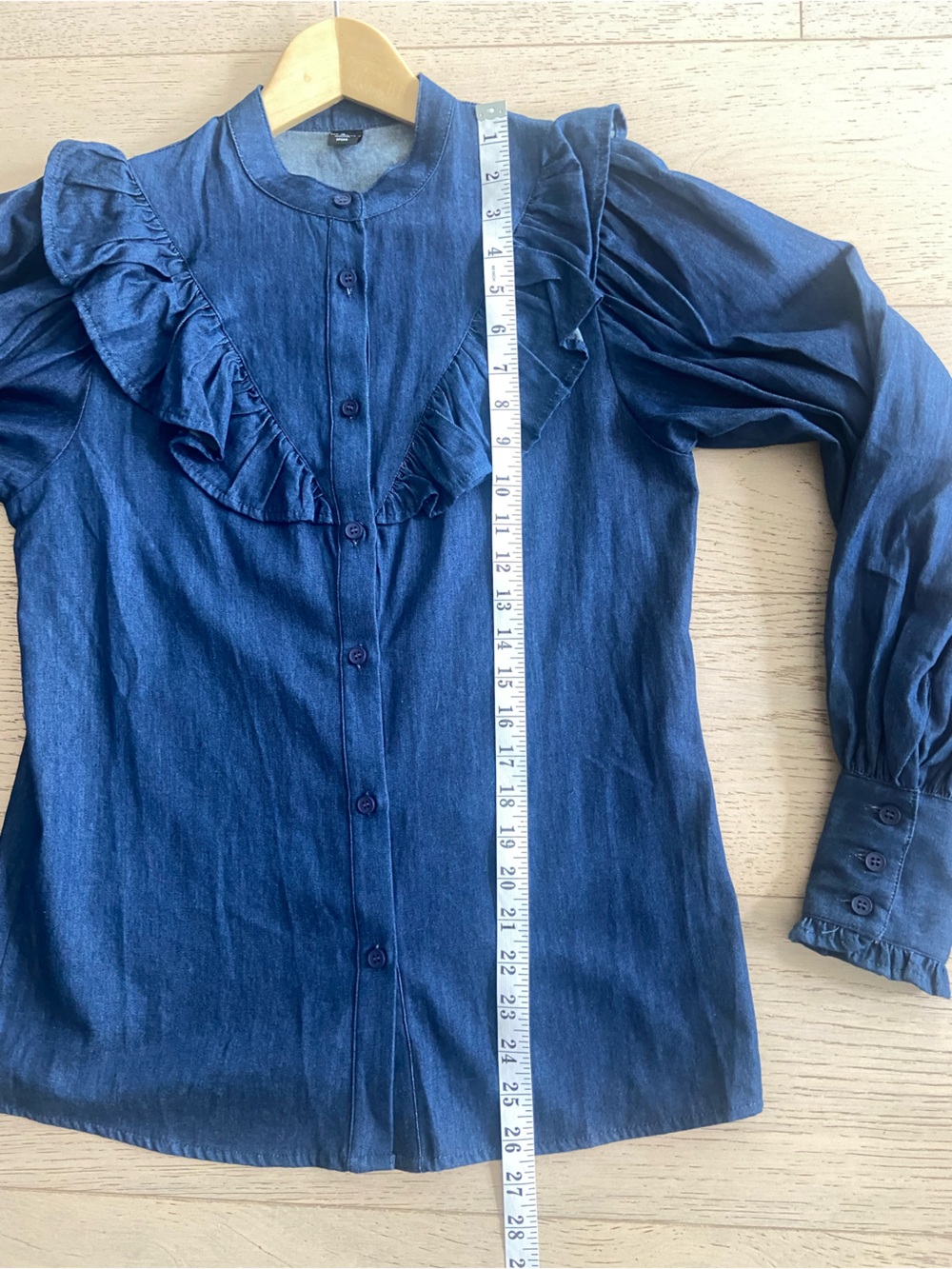 SIMONS ICÔNE Denim Ruffle Blouse XS Chambray Blue 100% Cotton Button Up EUC - Picture 9 of 9